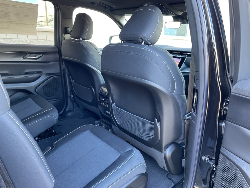 2025 Jeep Grand Cherokee L Laredo X