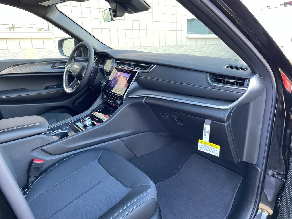 2025 Jeep Grand Cherokee L Laredo X