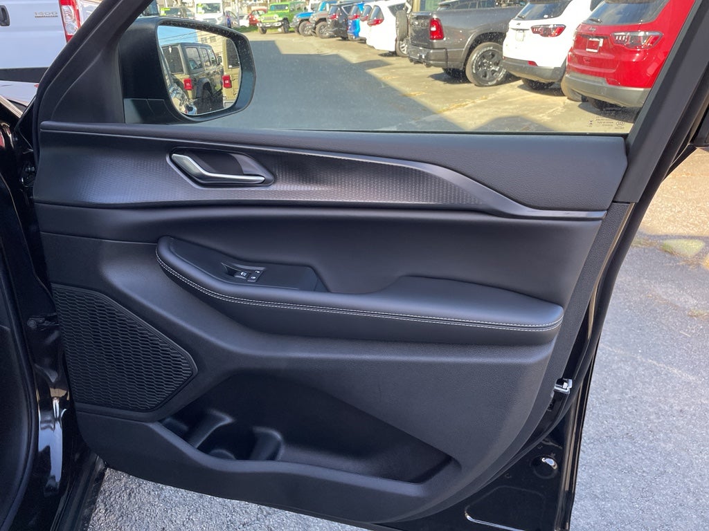 2025 Jeep Grand Cherokee L Laredo X