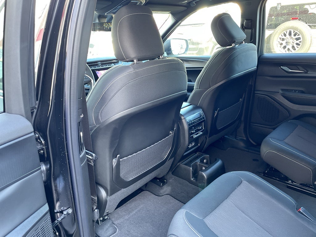 2025 Jeep Grand Cherokee L Laredo X