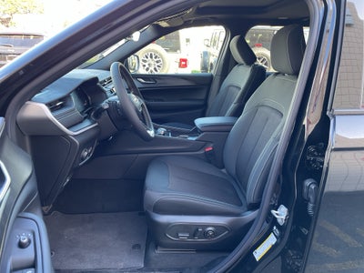 2025 Jeep Grand Cherokee L Laredo X