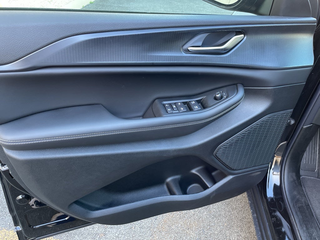 2025 Jeep Grand Cherokee L Laredo X