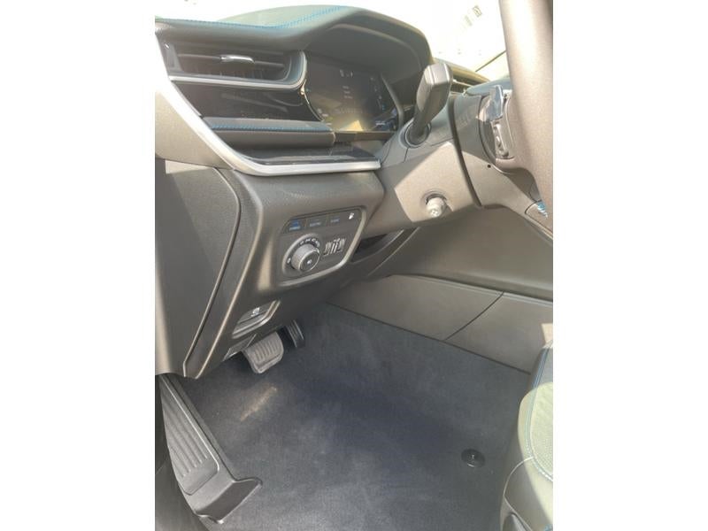 2025 Jeep Grand Cherokee 4xe Trailhawk