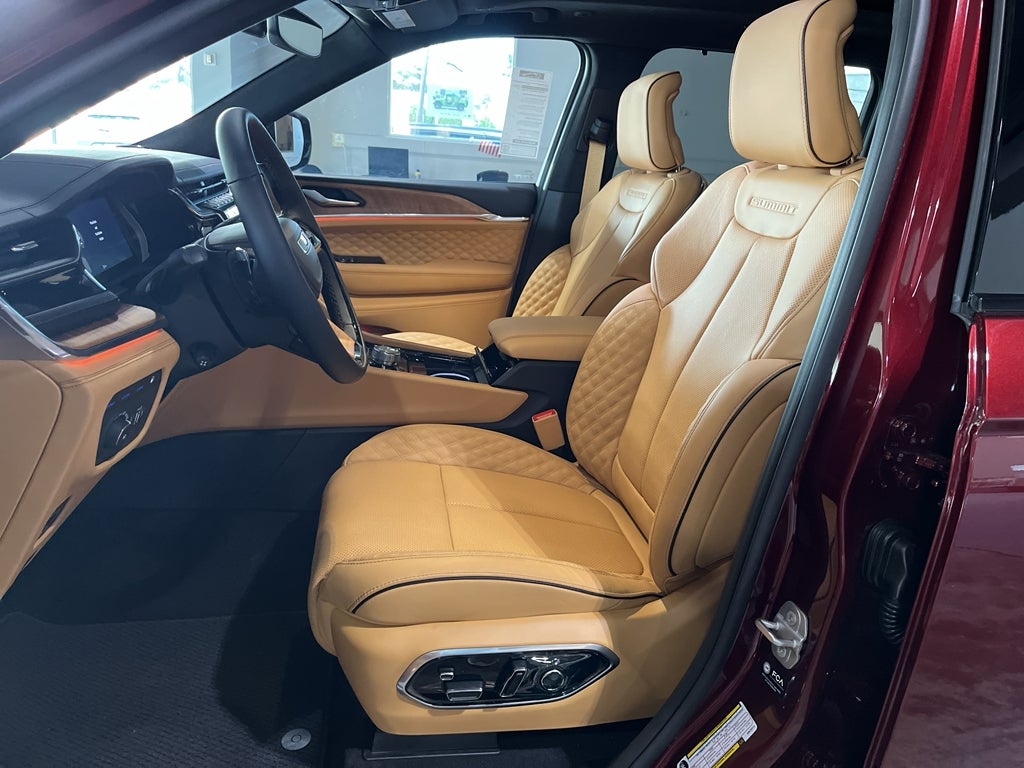 2025 Jeep Grand Cherokee 4xe Summit Reserve