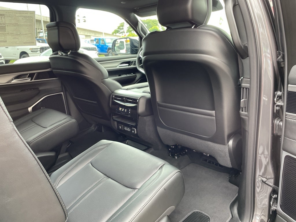 2026 Jeep Grand Wagoneer Limited Altitude