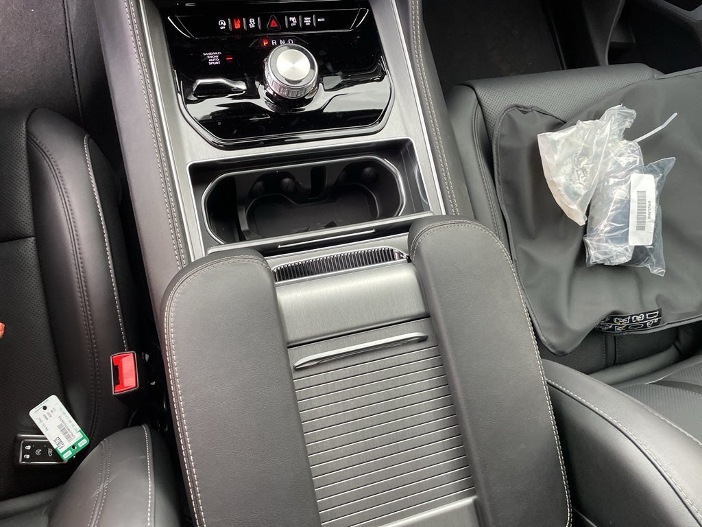 2026 Jeep Grand Wagoneer Limited Altitude