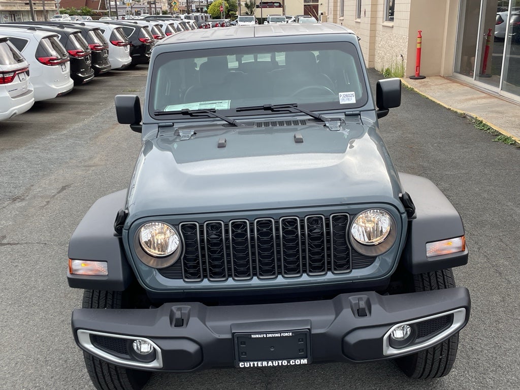 2026 Jeep Gladiator Sport