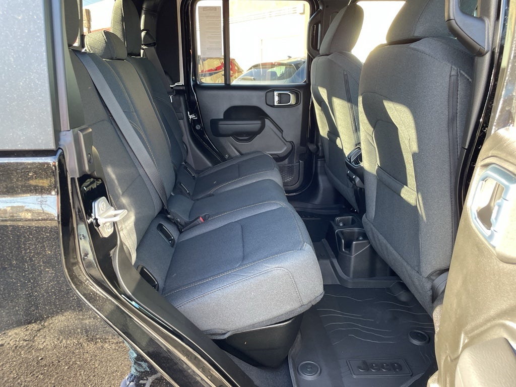 2026 Jeep Gladiator Willys