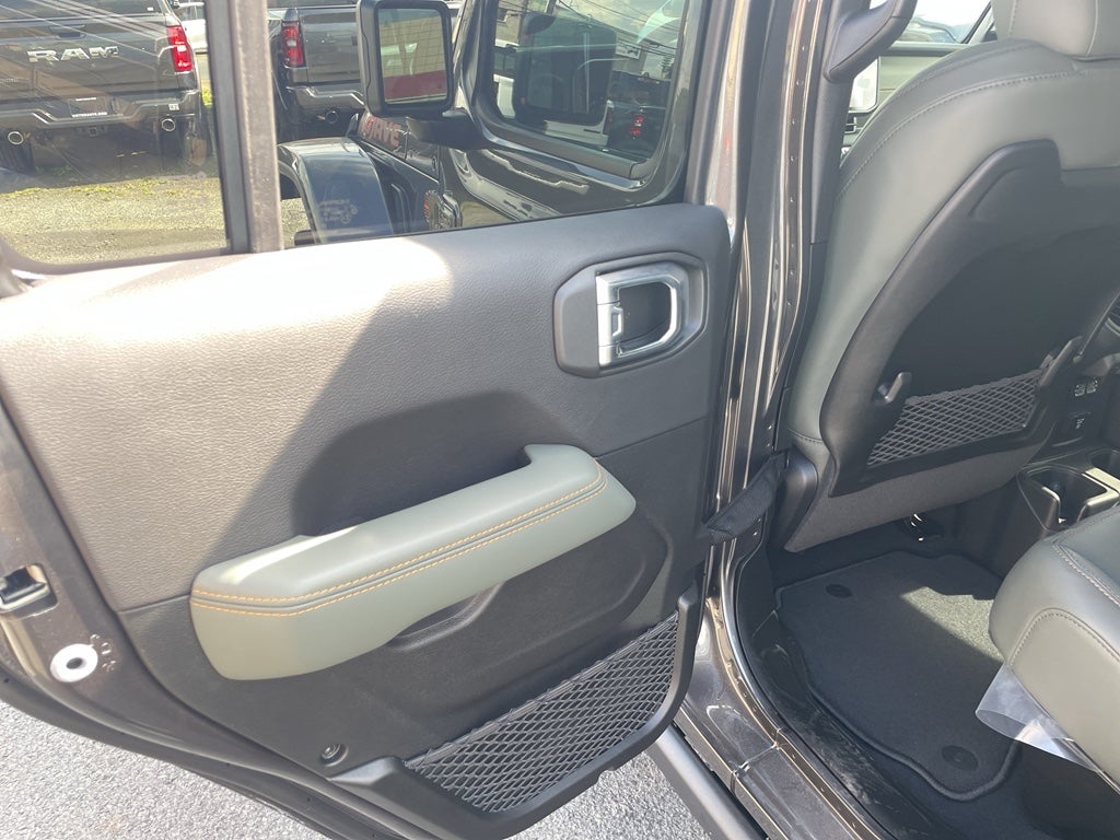 2026 Jeep Gladiator Mojave X