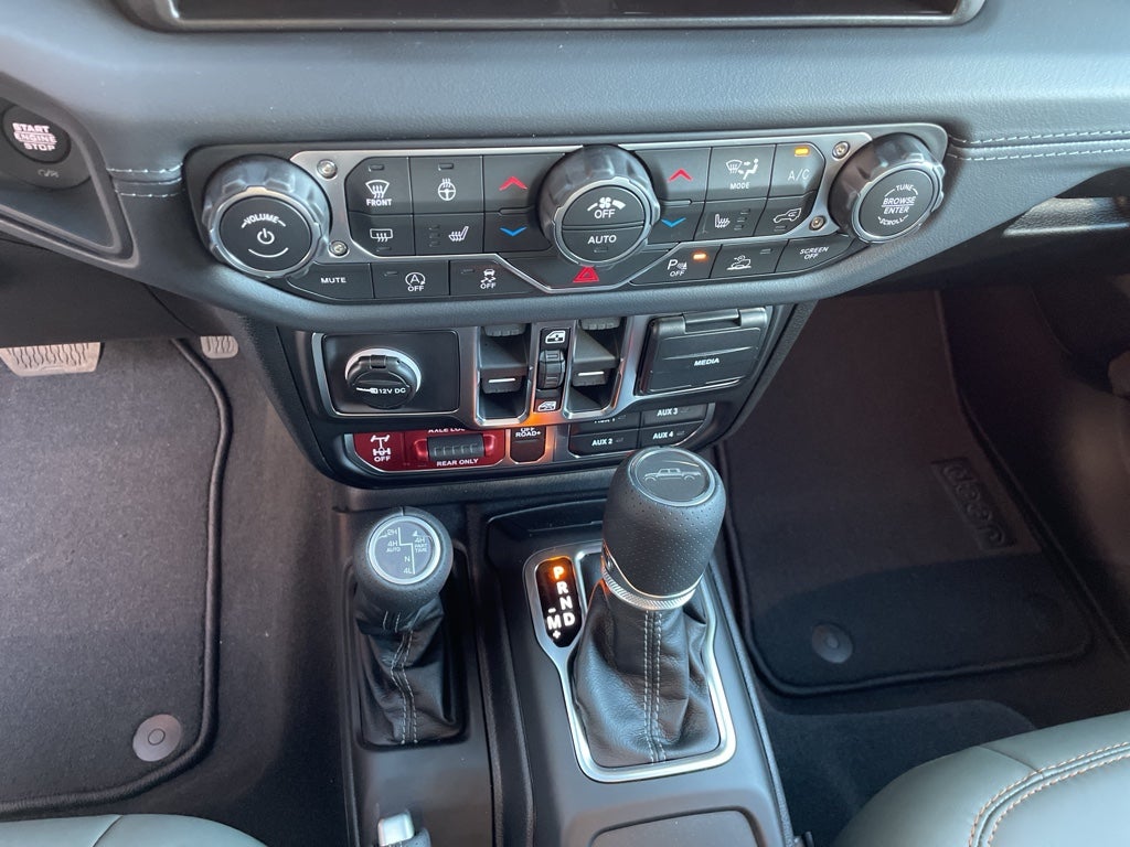 2026 Jeep Gladiator Mojave X