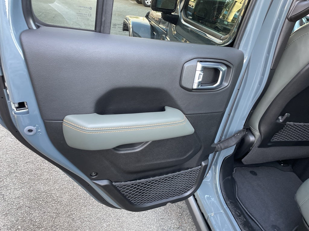 2026 Jeep Gladiator Mojave X