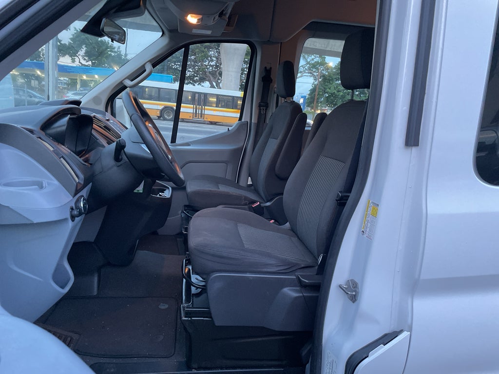 2019 Ford Transit Wagon XLT