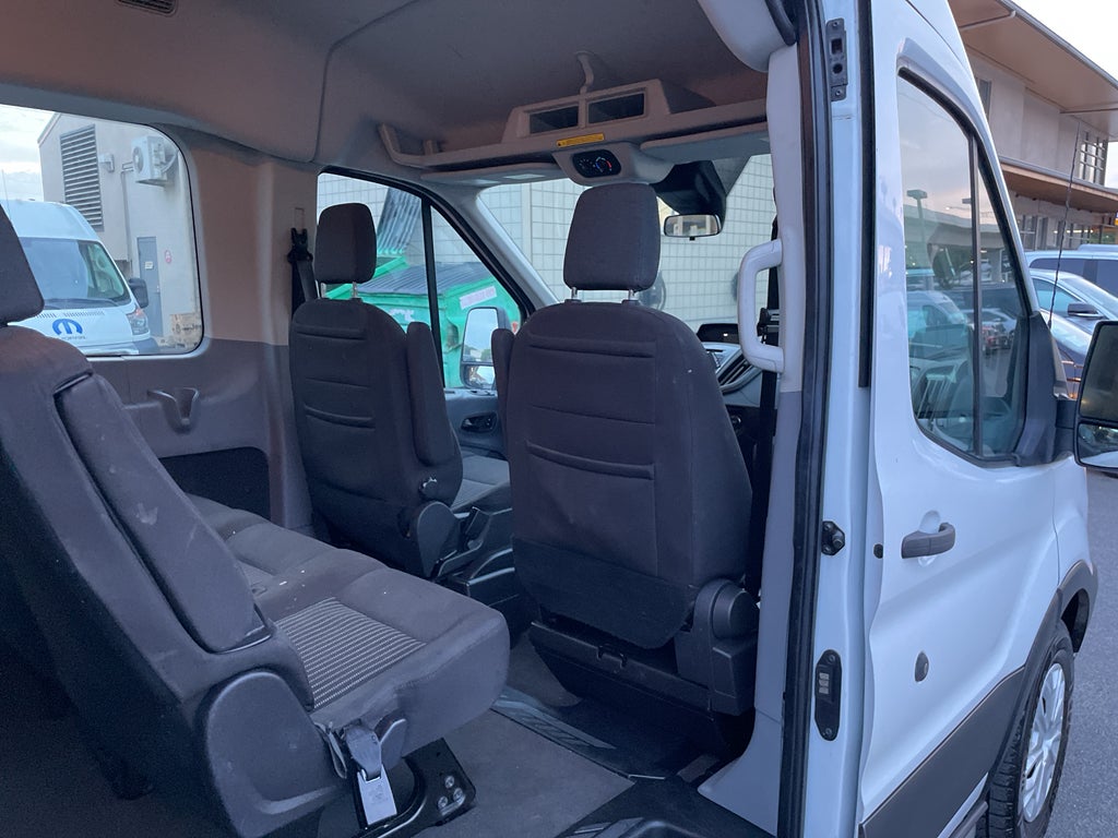 2019 Ford Transit Wagon XLT