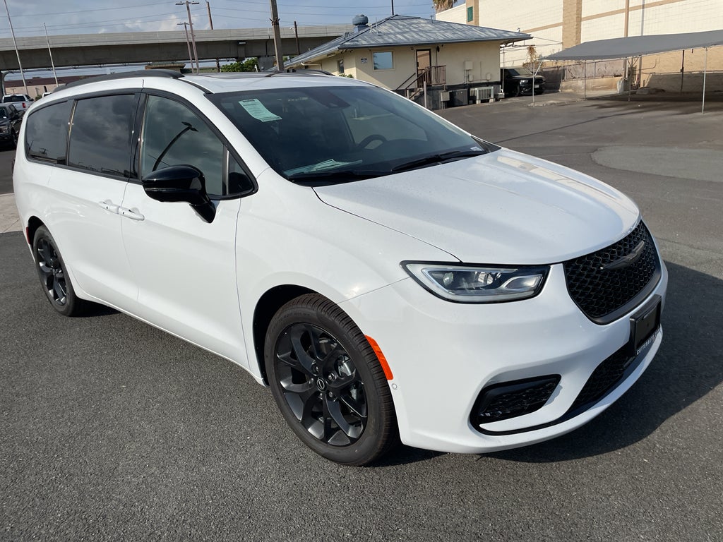 2026 Chrysler Pacifica Limited