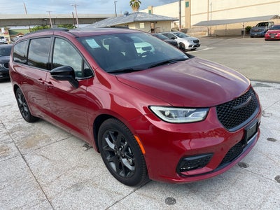 2026 Chrysler Pacifica Limited