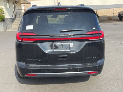 2026 Chrysler Pacifica Limited