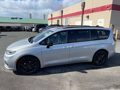 2026 Chrysler Pacifica Limited