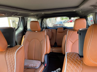 2026 Chrysler Pacifica Pinnacle