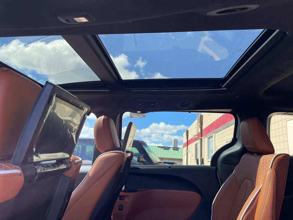 2026 Chrysler Pacifica Pinnacle