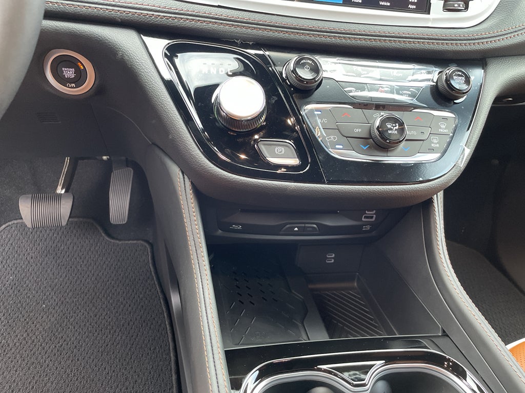 2026 Chrysler Pacifica Pinnacle