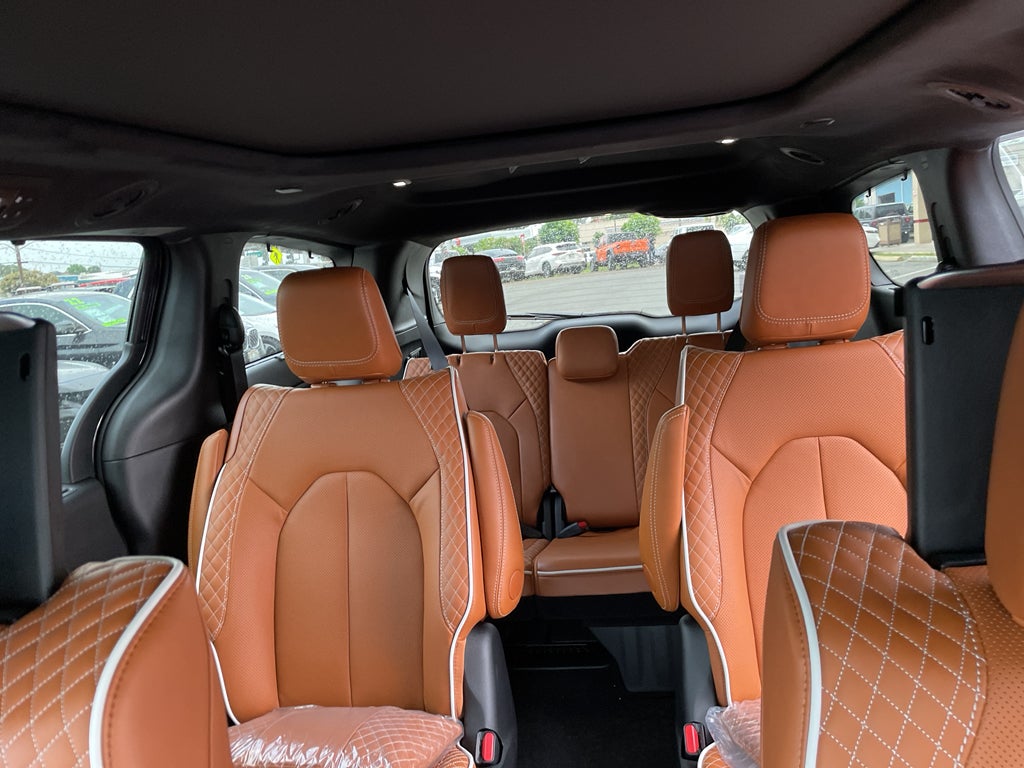 2026 Chrysler Pacifica Pinnacle