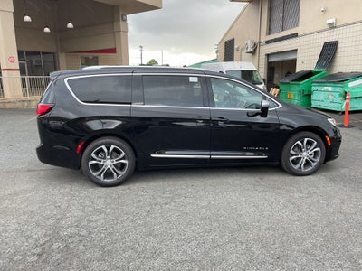 2026 Chrysler Pacifica Pinnacle