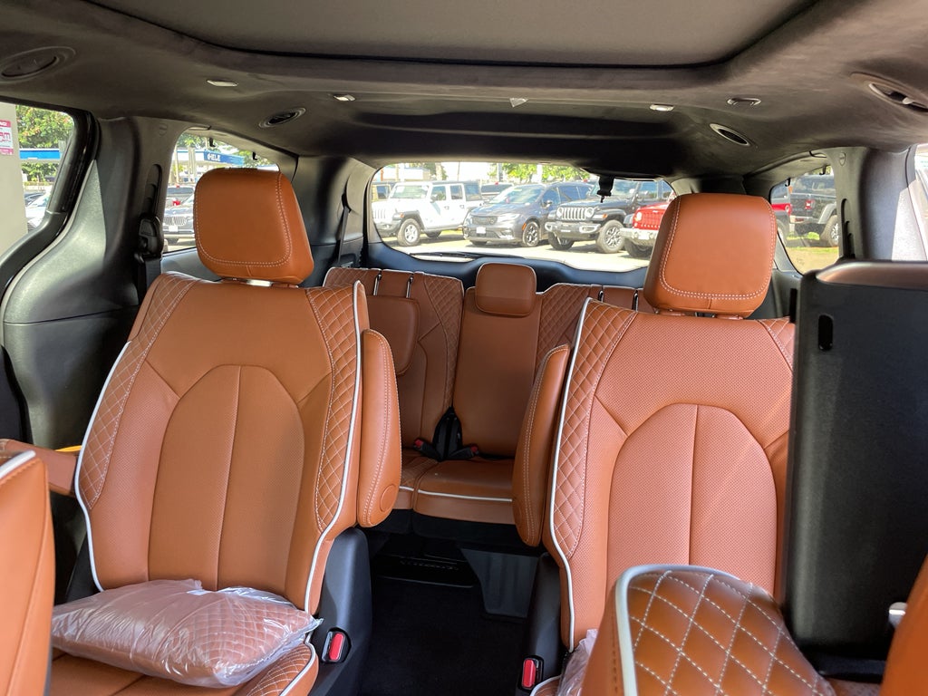 2026 Chrysler Pacifica Pinnacle