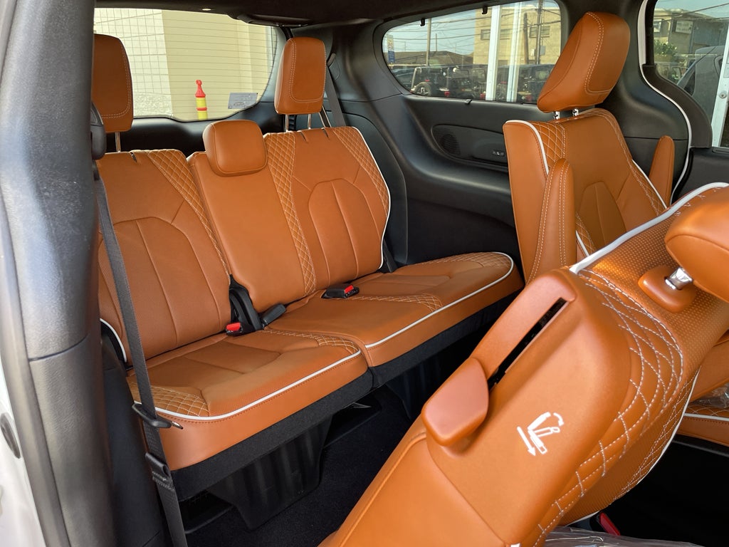 2026 Chrysler Pacifica Pinnacle