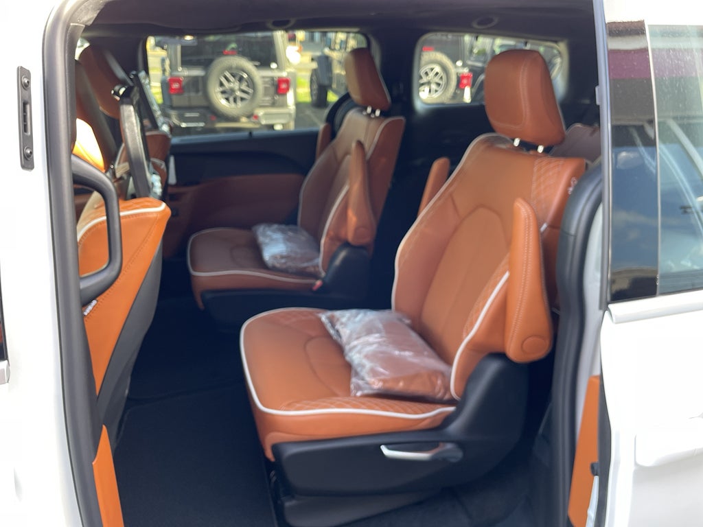 2026 Chrysler Pacifica Pinnacle