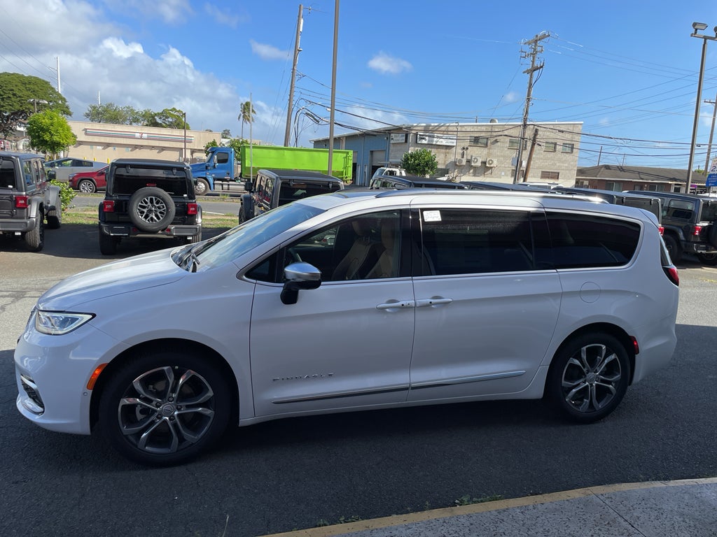 2026 Chrysler Pacifica Pinnacle