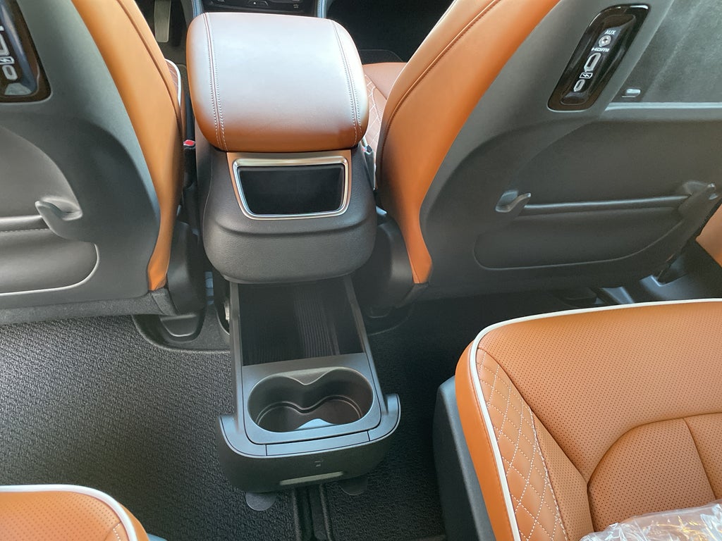 2026 Chrysler Pacifica Pinnacle