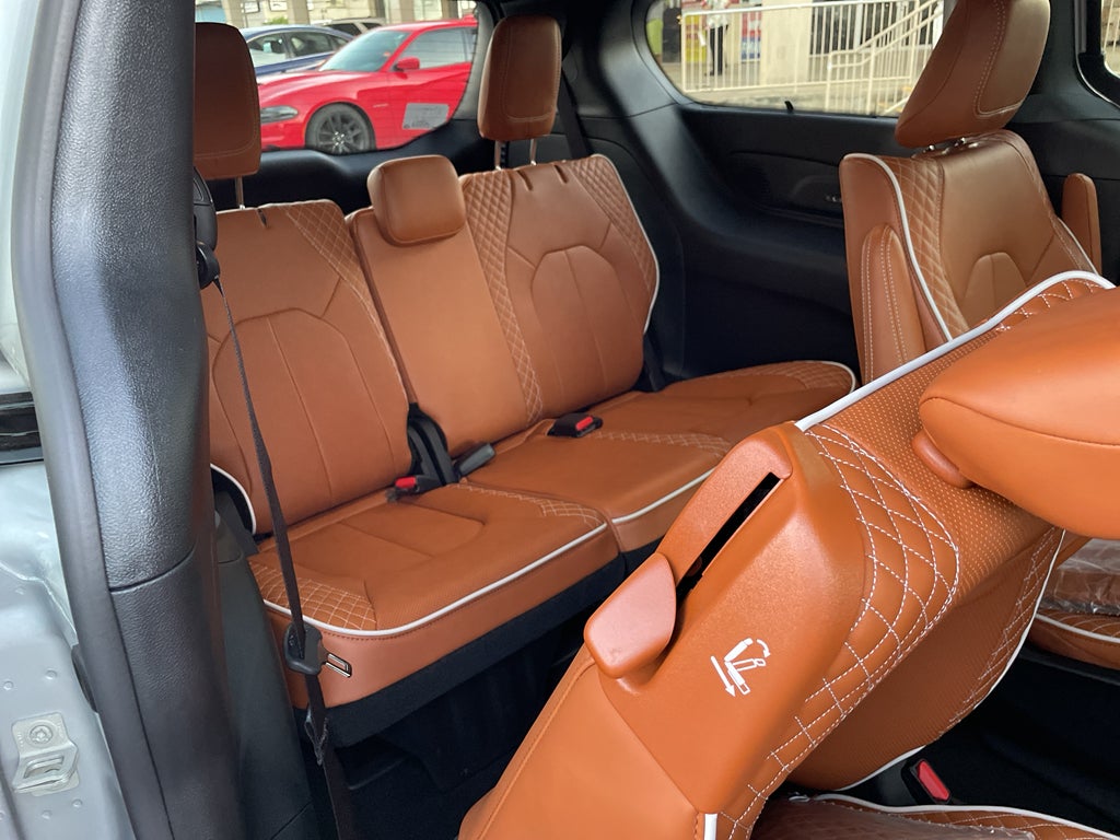 2026 Chrysler Pacifica Pinnacle