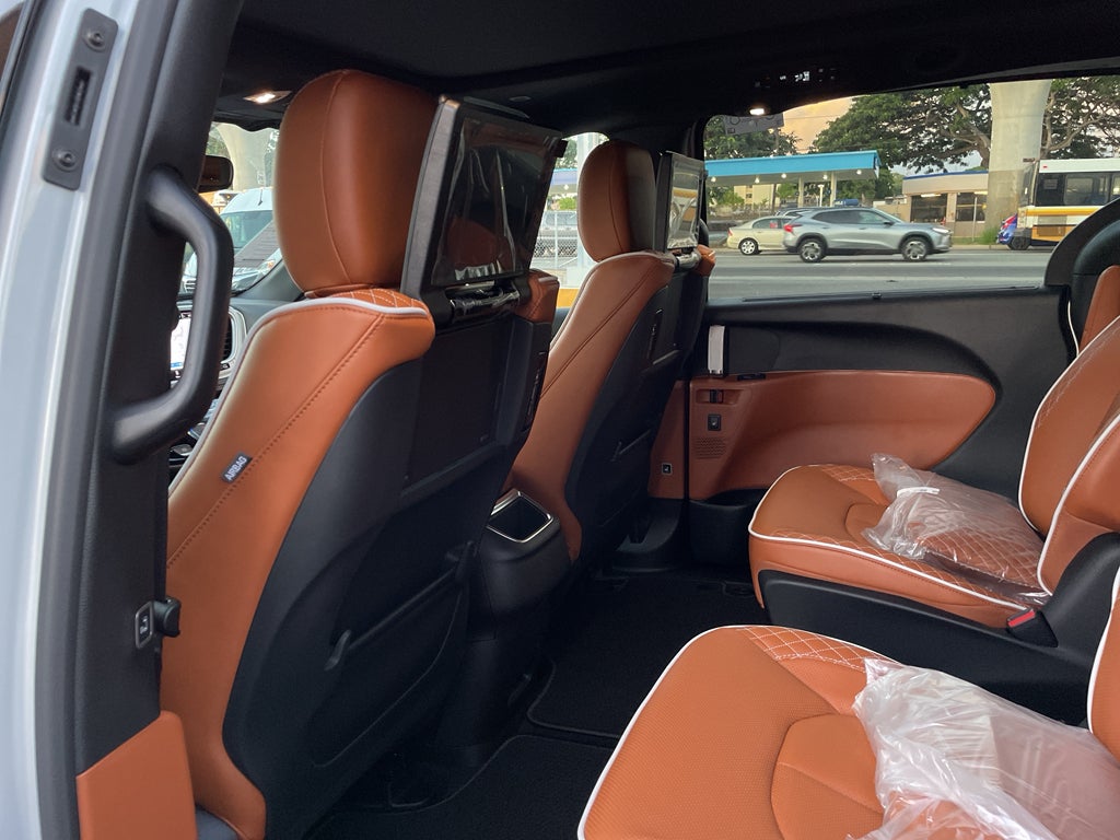 2026 Chrysler Pacifica Pinnacle