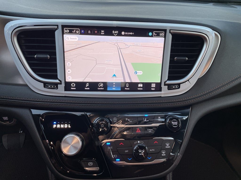 2026 Chrysler Pacifica Pinnacle