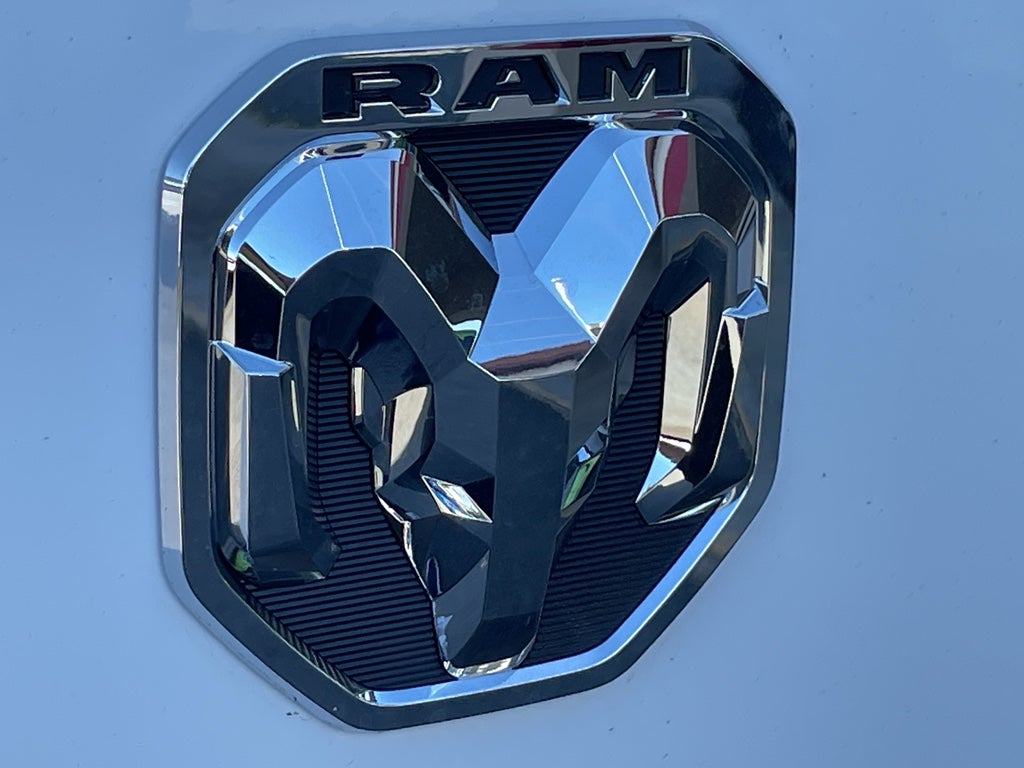 2026 RAM ProMaster 1500 SLT