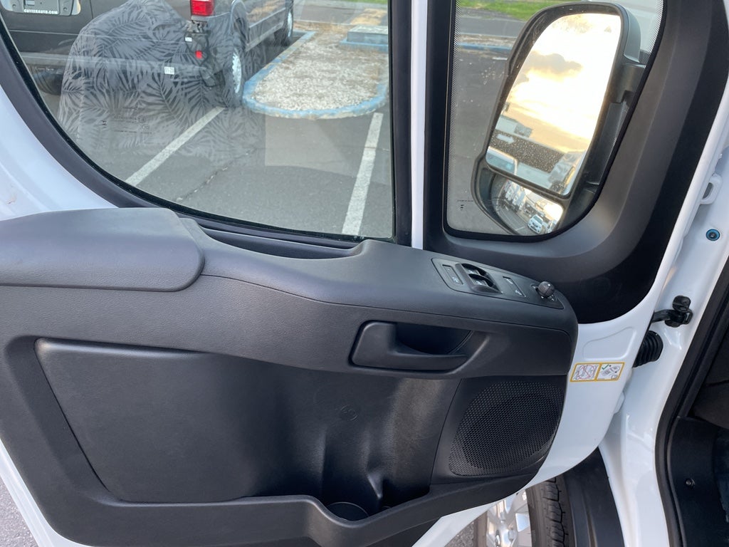 2026 RAM ProMaster 1500 SLT