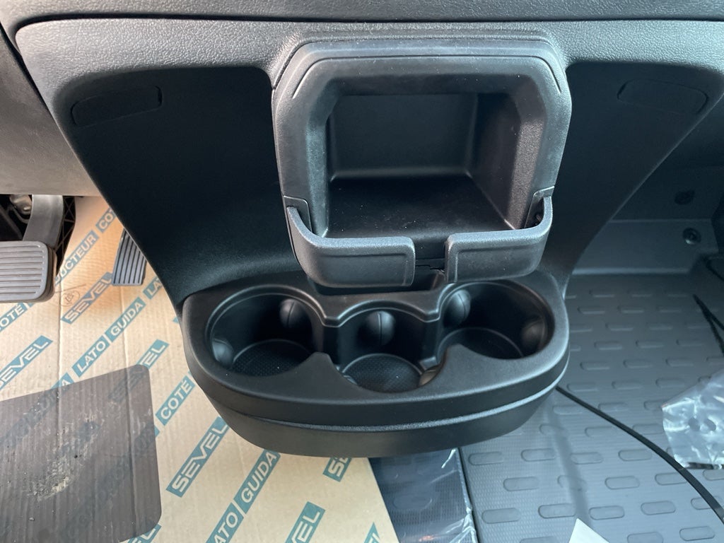 2026 RAM ProMaster 1500 SLT