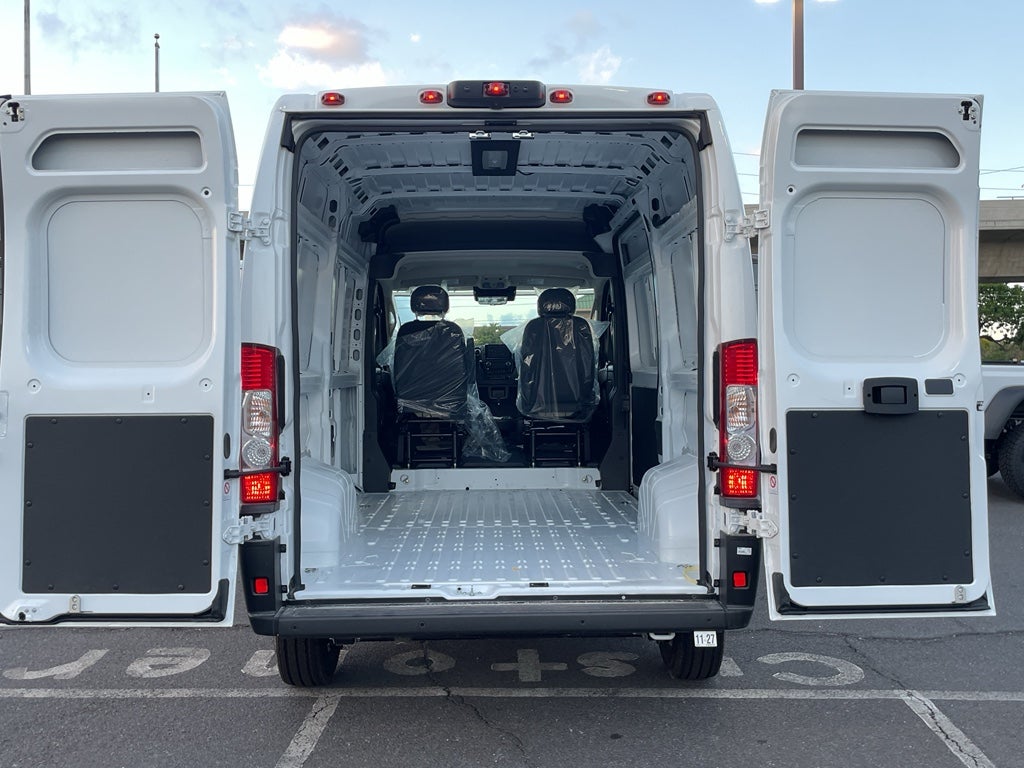 2026 RAM ProMaster 1500 SLT