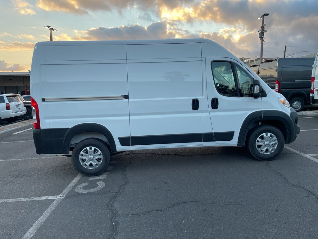 2026 RAM ProMaster 1500 SLT