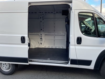 2026 RAM ProMaster 2500 Tradesman
