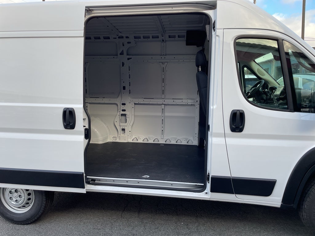 2026 RAM ProMaster 2500 Tradesman