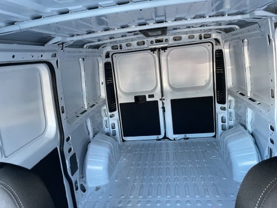2025 RAM ProMaster 2500 SLT