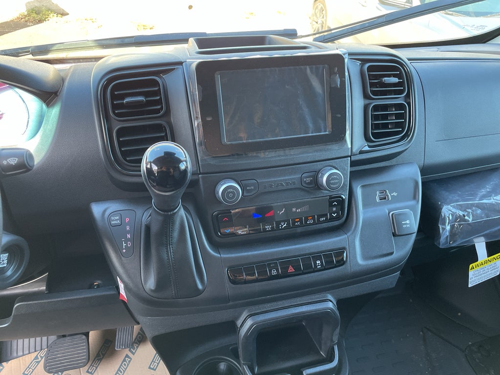 2025 RAM ProMaster 2500 Tradesman