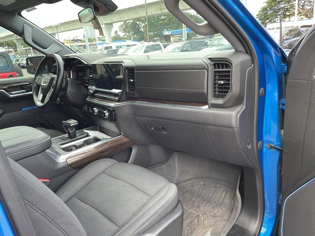 2023 GMC Sierra Elevation