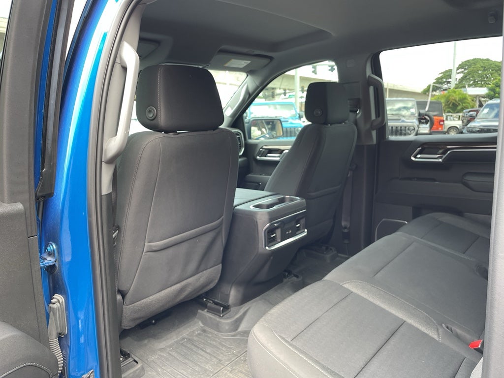 2023 GMC Sierra Elevation