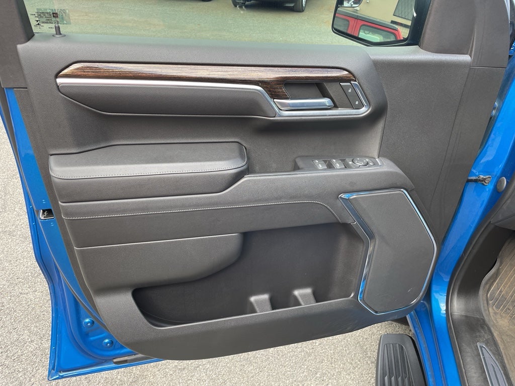 2023 GMC Sierra Elevation