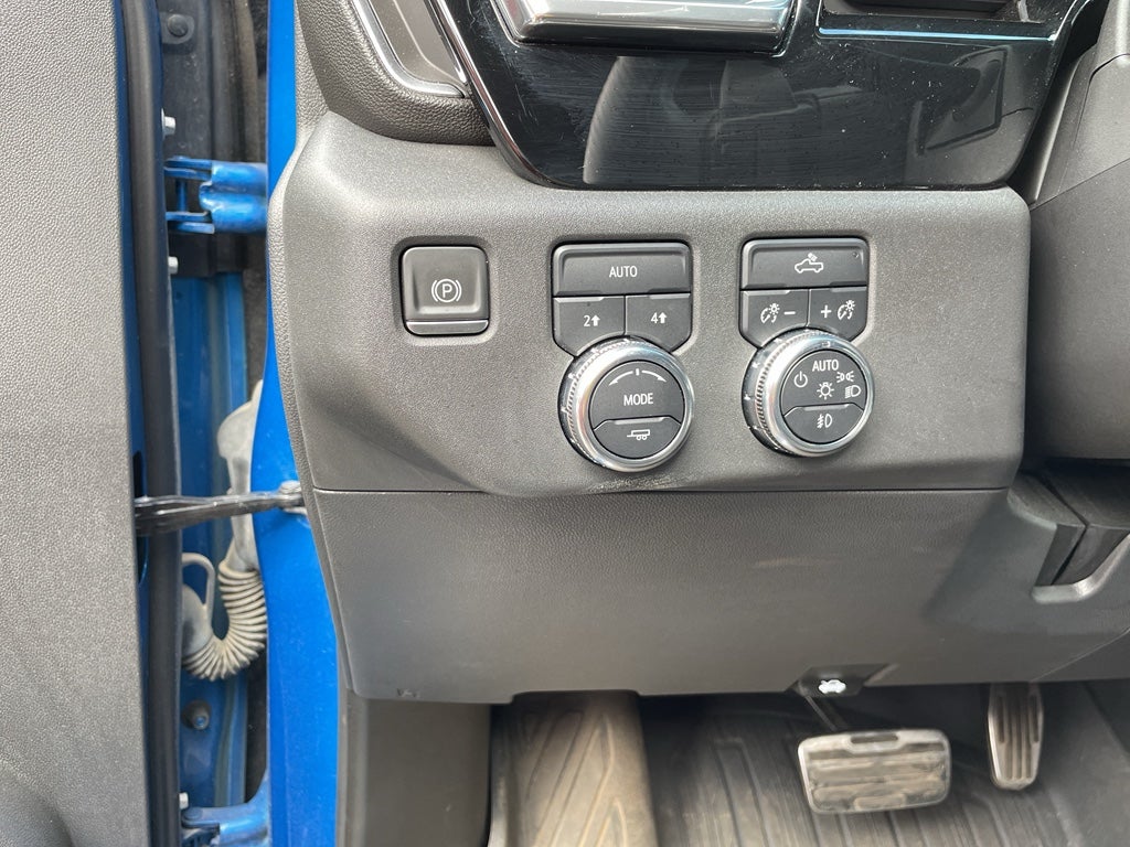 2023 GMC Sierra Elevation