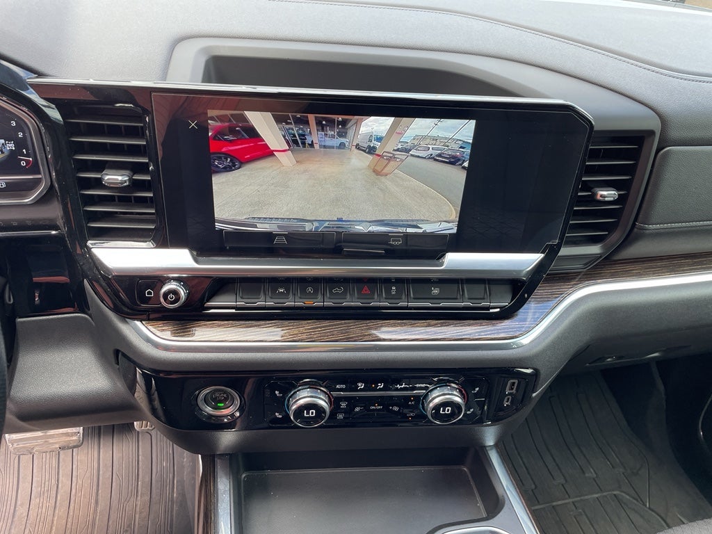 2023 GMC Sierra Elevation