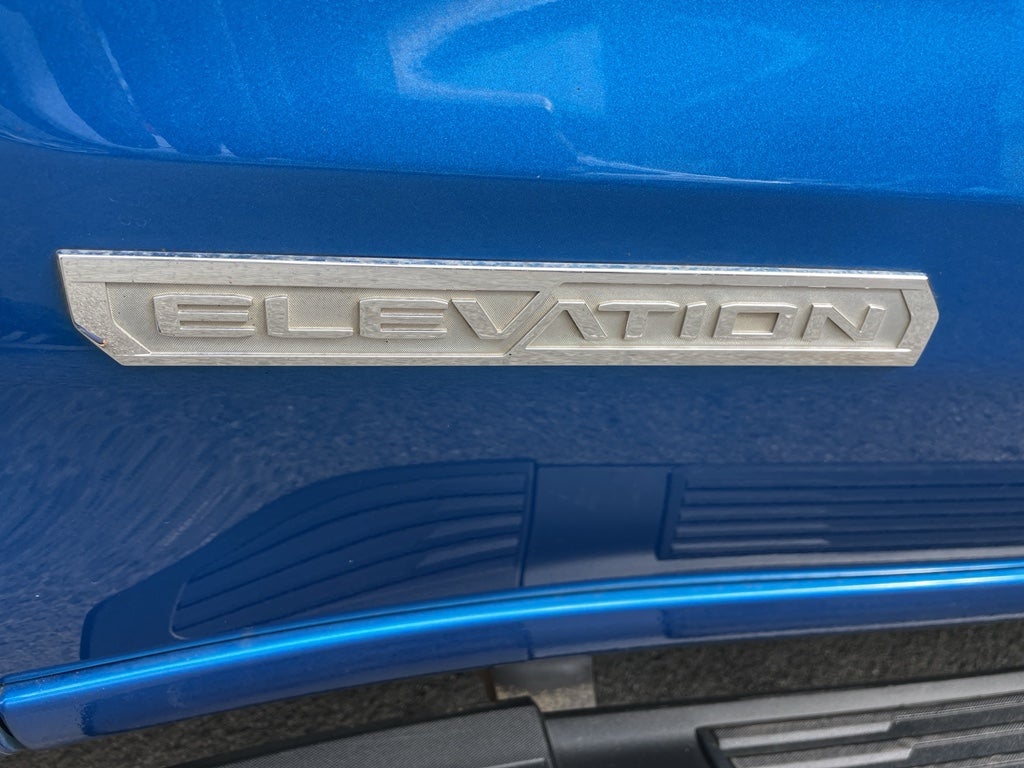 2023 GMC Sierra Elevation