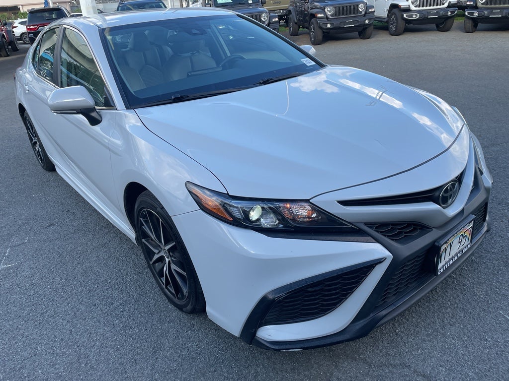 2024 Toyota Camry SE